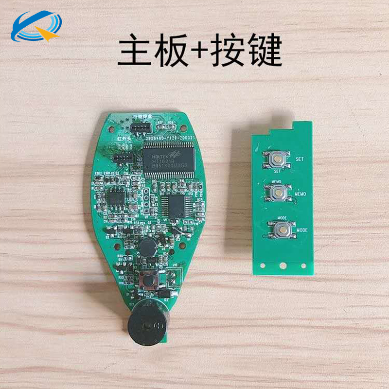輕觸開(kāi)關(guān)和按鍵開(kāi)關(guān)在體溫計(jì)主板上的位置