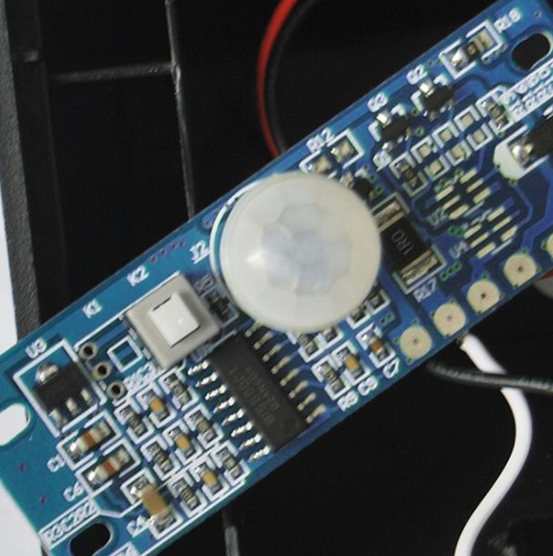 輕觸開關(guān)對PCB電路板設計常見問題